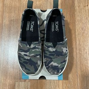Kids Camo classic Toms